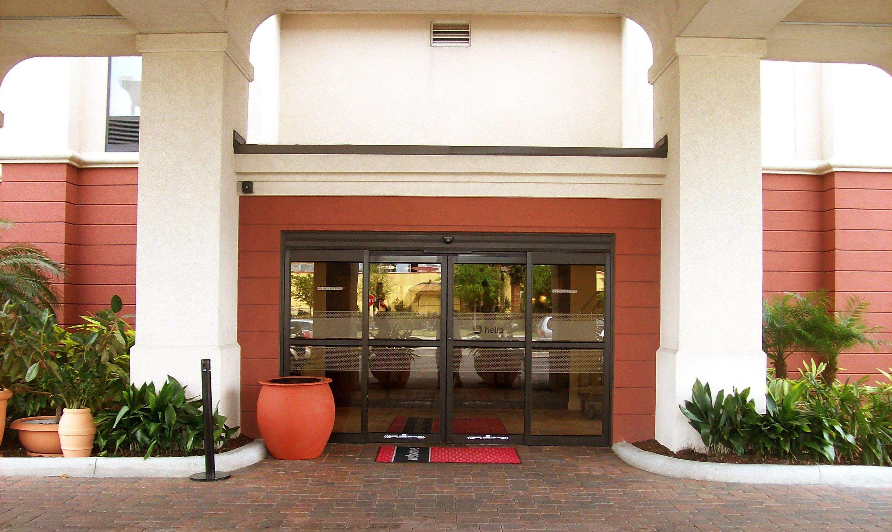 Hampton Inn & Suites Orlando International Drive North Buitenkant foto