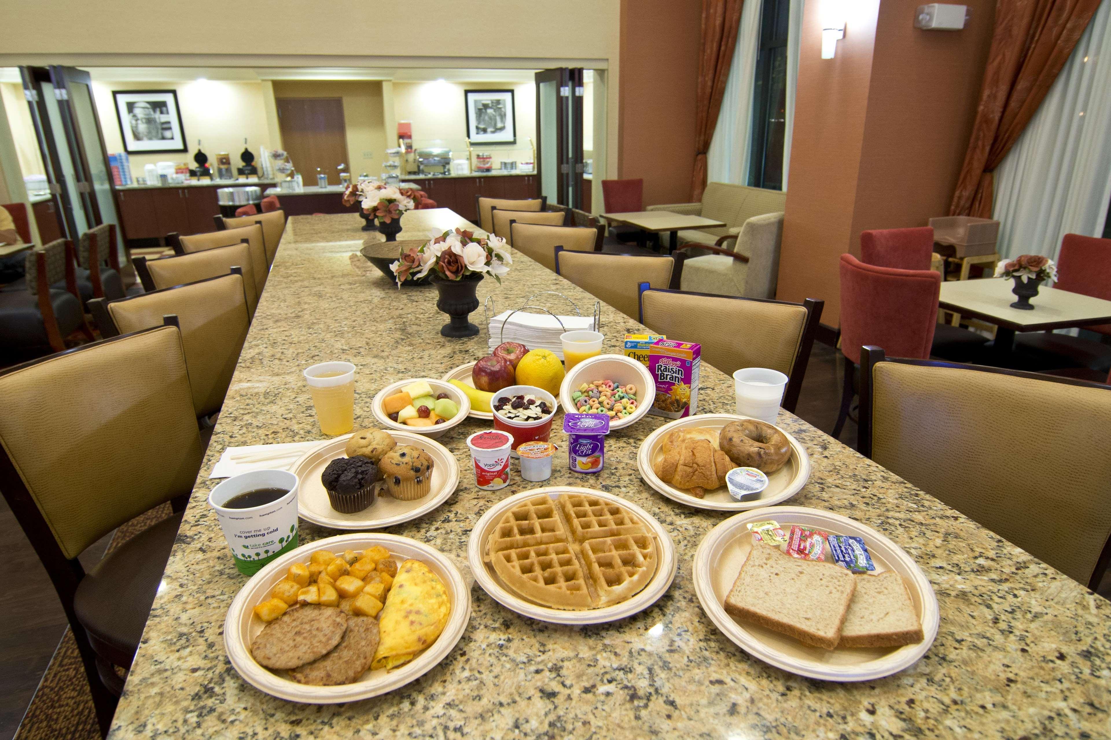 Hampton Inn & Suites Orlando International Drive North Buitenkant foto